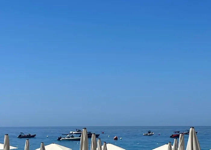 Villa Alvi Vlore
