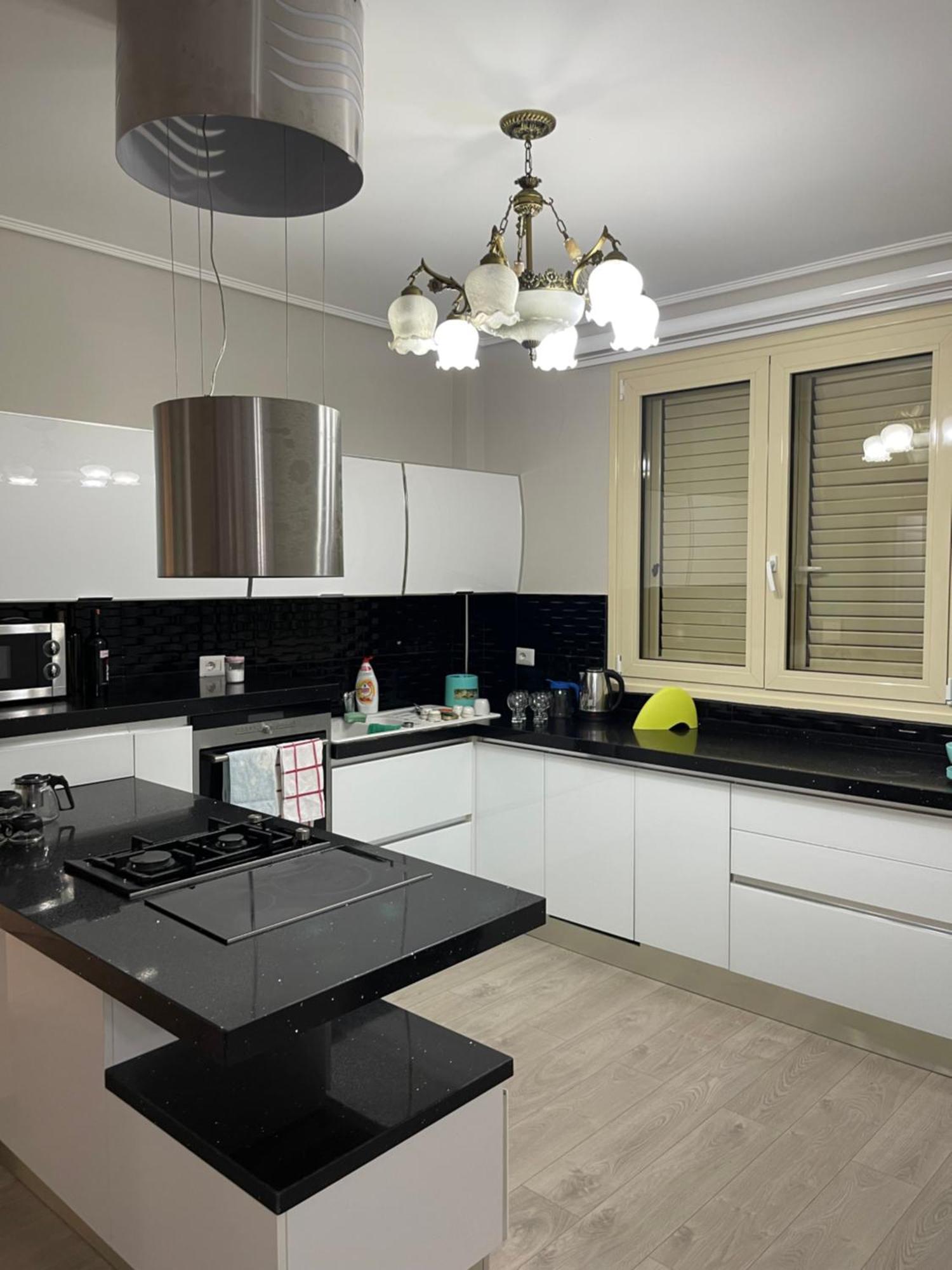 Alvi Apartament *